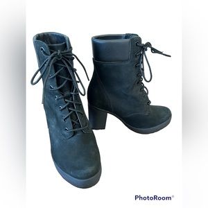 ⏰FINAL SALE!⏰ Timberland Women’s Tillston Black Boots in excellent condition!